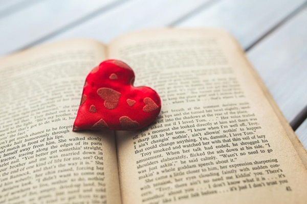 Heart bookmark